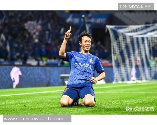 高天翼在足球赛场上的精彩表现与未来发展潜力分析